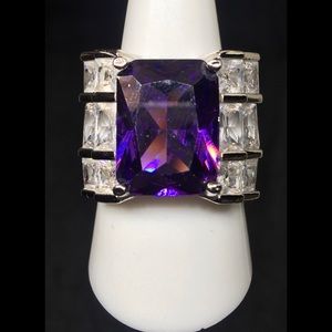 Beautiful Art Deco Style Ring Purple Aquarius Birthday Color W/3 Diamond On Side